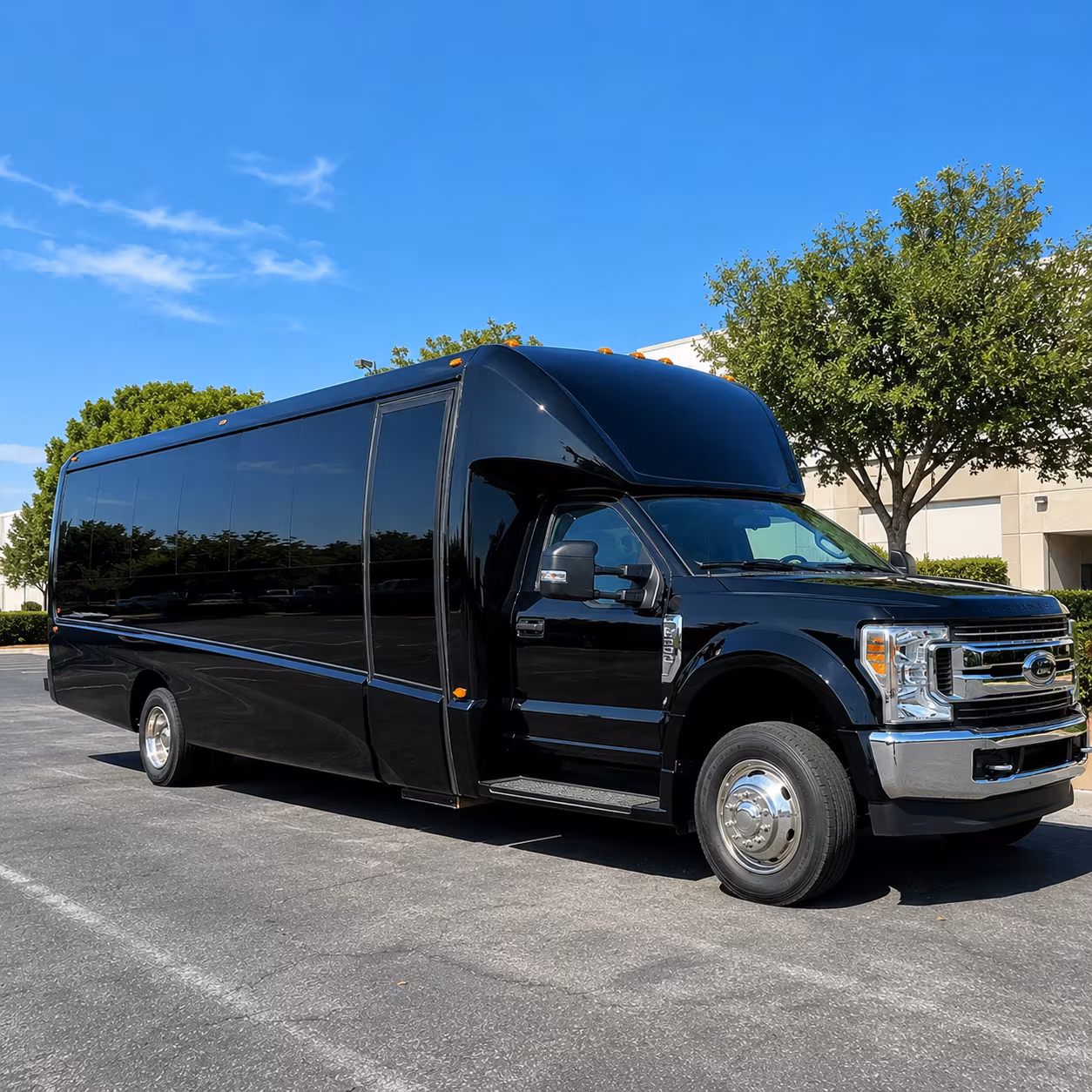 minibuses for palomar observatory and local escondido destinations